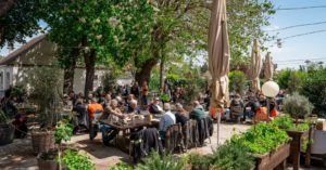 fb img 1715011877152x157